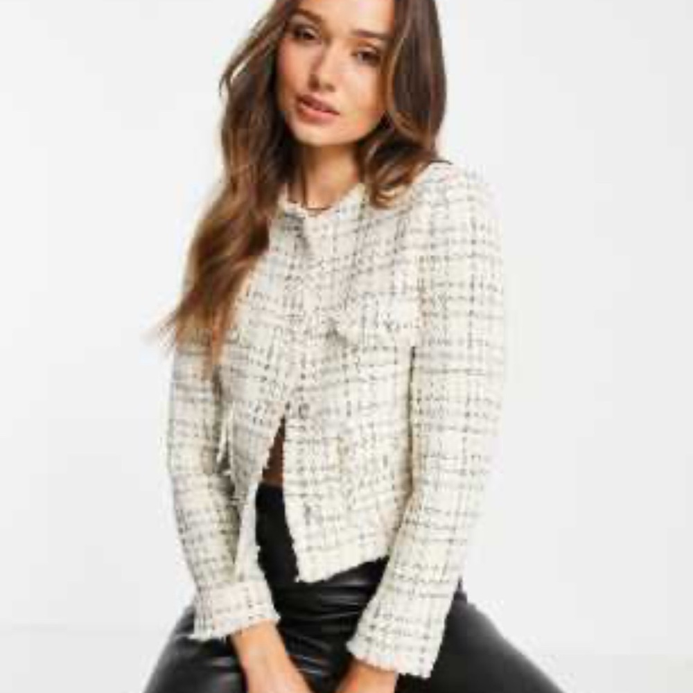 Womens Cream Tweed Jacket, Size Medium, like new!